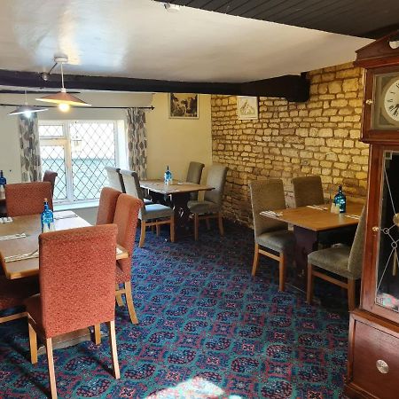 The Blue Cow Hotel South Witham Luaran gambar