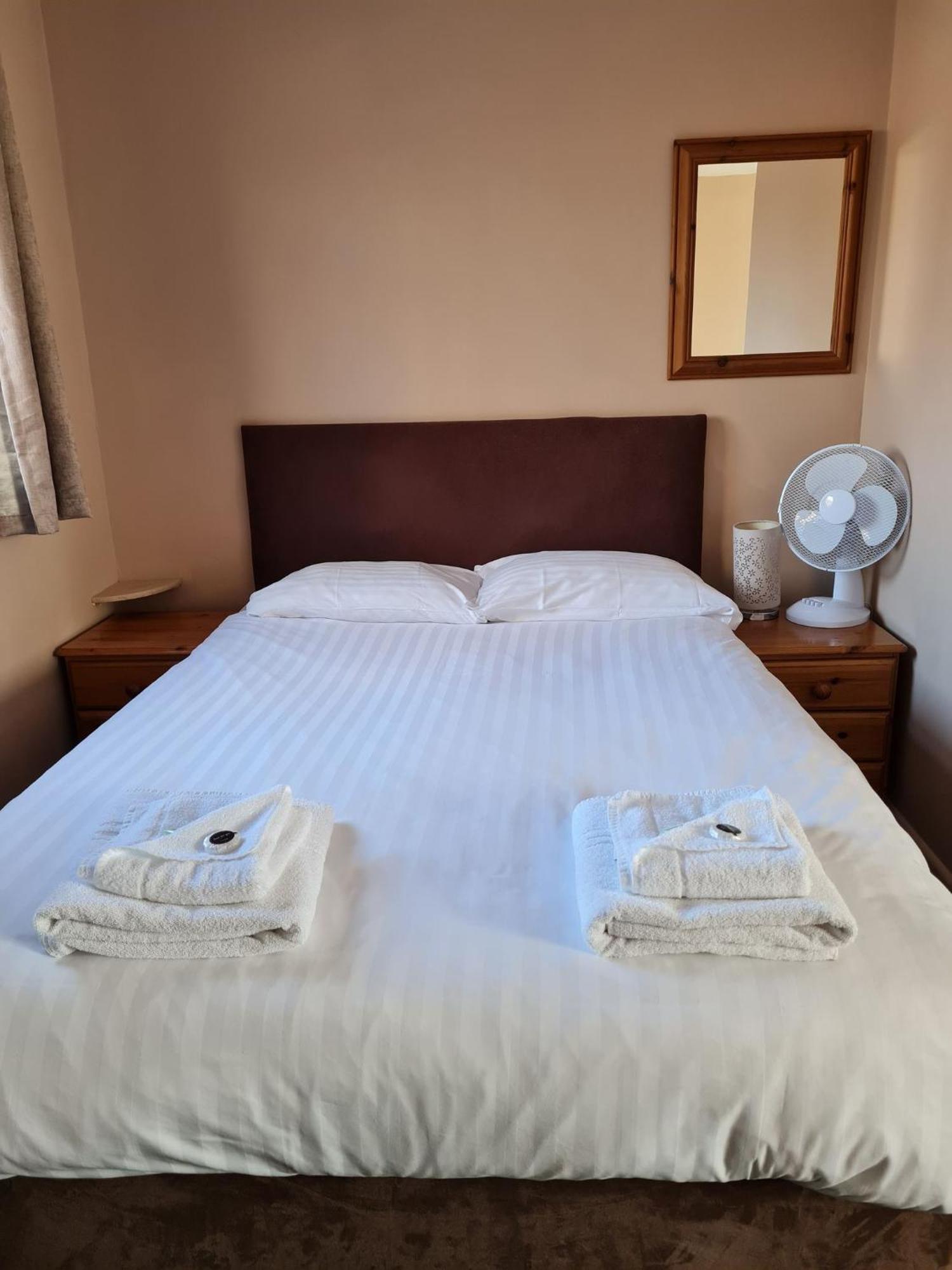 The Blue Cow Hotel South Witham Bilik gambar